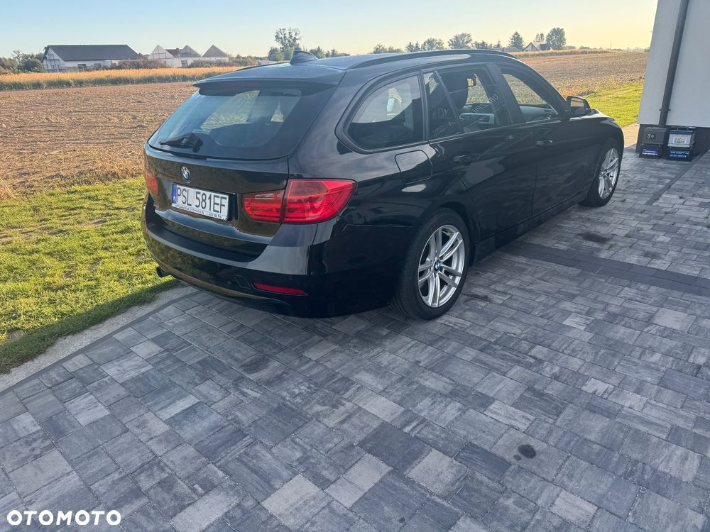 BMW Seria 3 316d Sport Line - 15