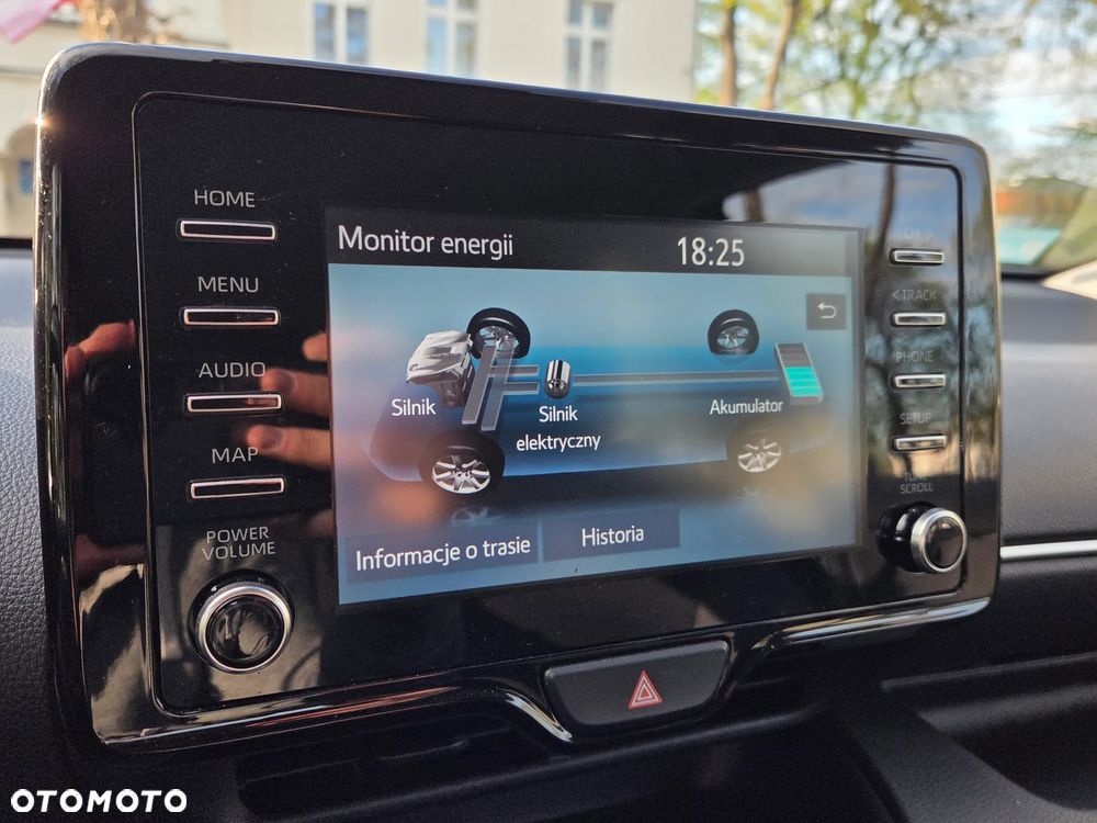 Mazda 2 Hybrid 1.5 VVT-i 116 CVT PURE - 30