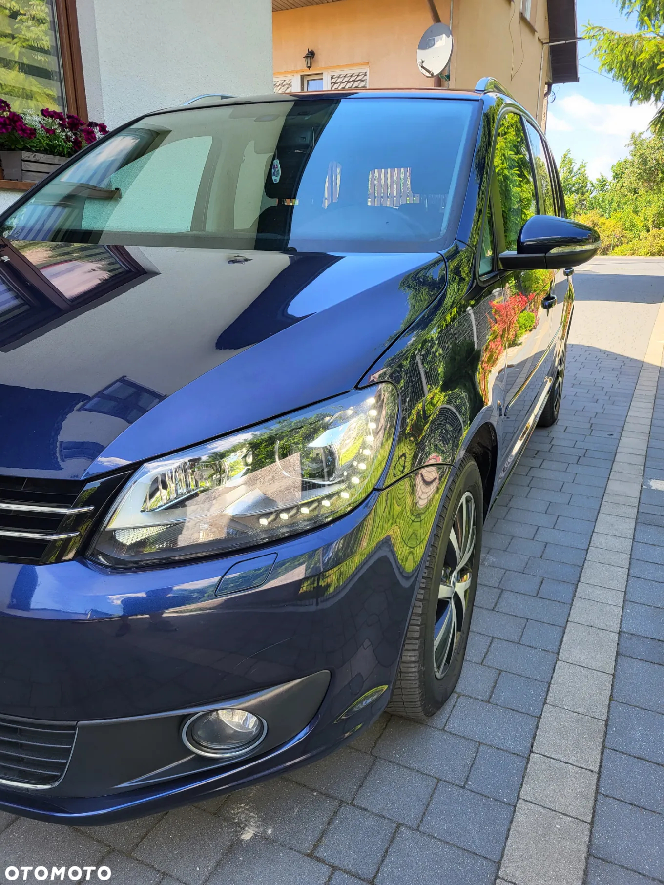 Volkswagen Touran 2.0 TDI DPF DSG Trendline - 13