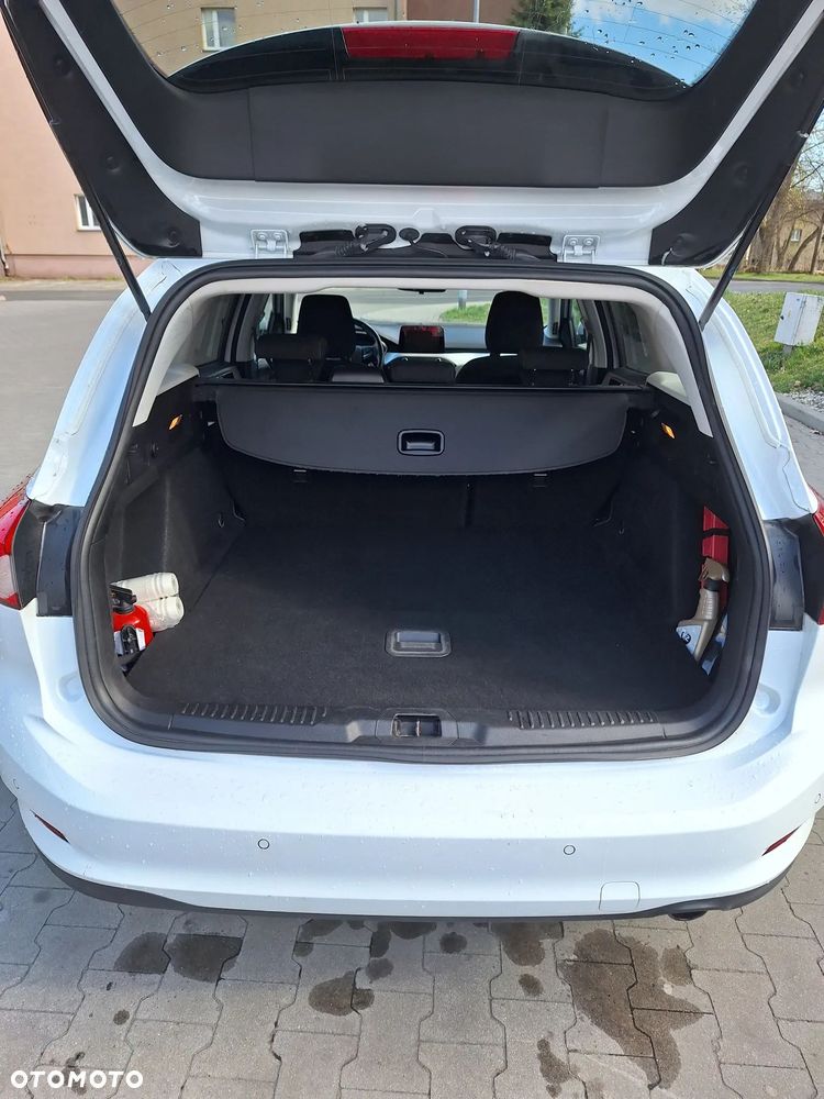 Ford Focus 1.5 EcoBoost Titanium - 12