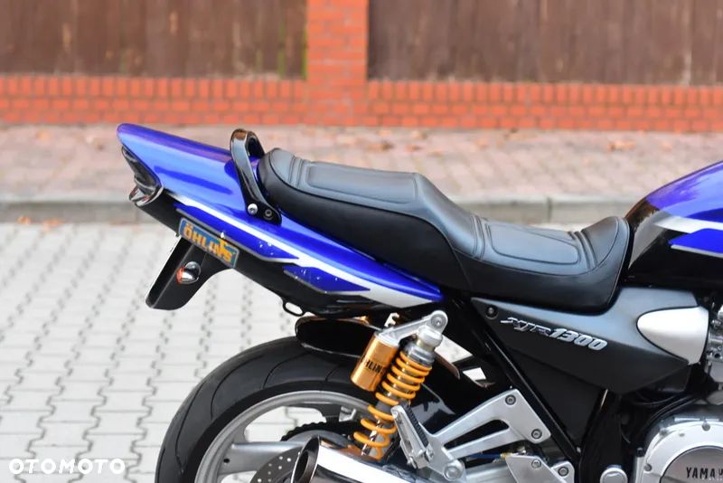 Yamaha XJR - 7