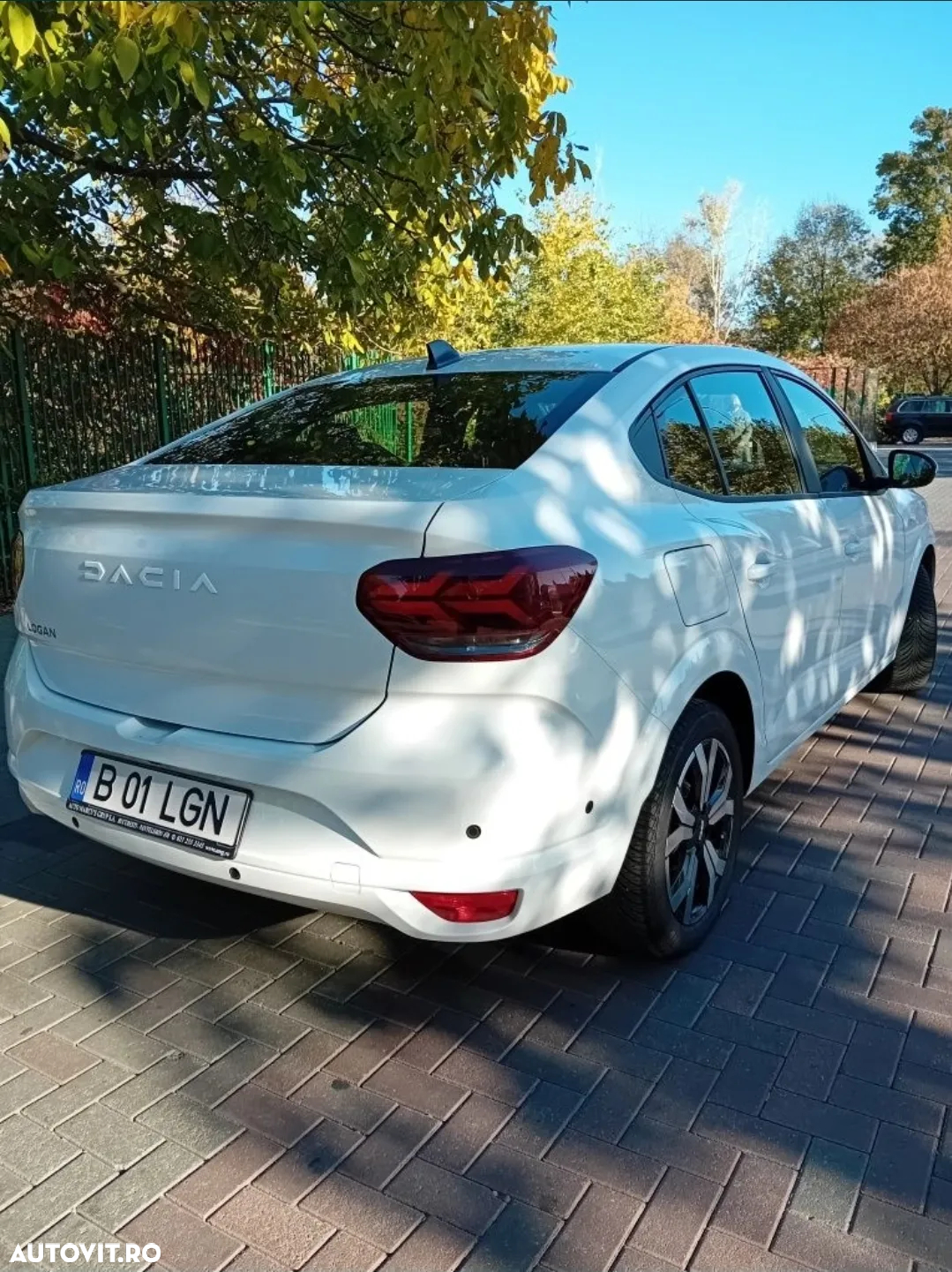 Dacia Logan ECO-G 100 MT6 Prestige+ - 2