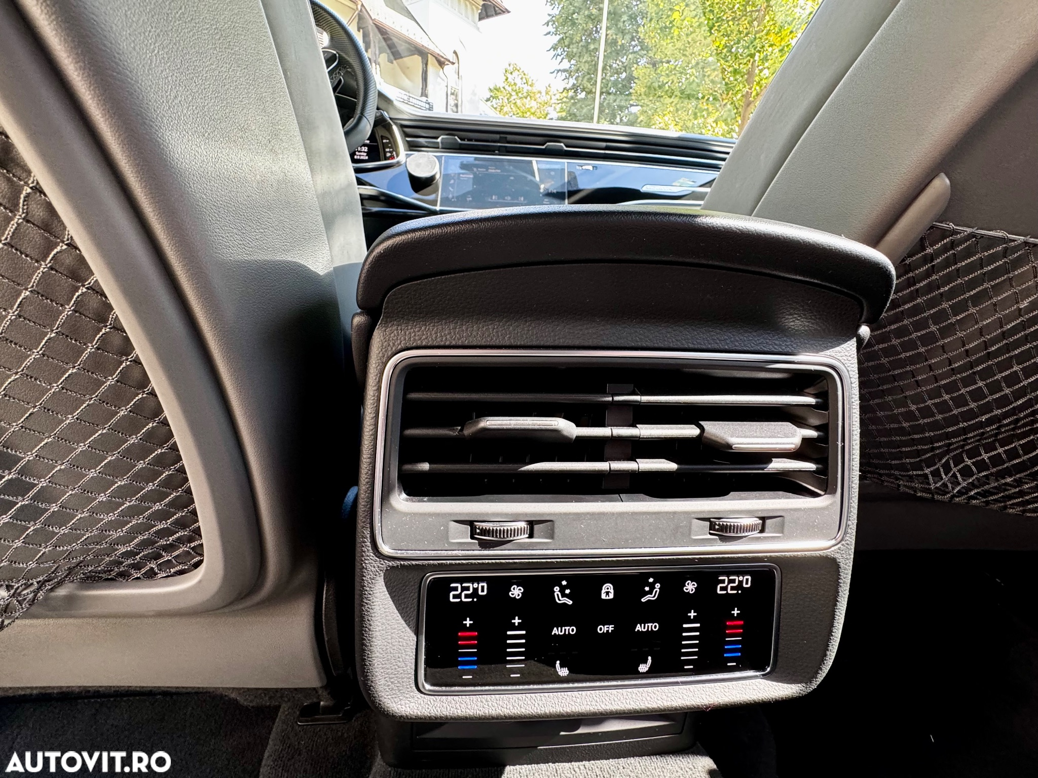 Audi Q8 3.0 55 TFSI quattro Tiptronic MHEV - 12