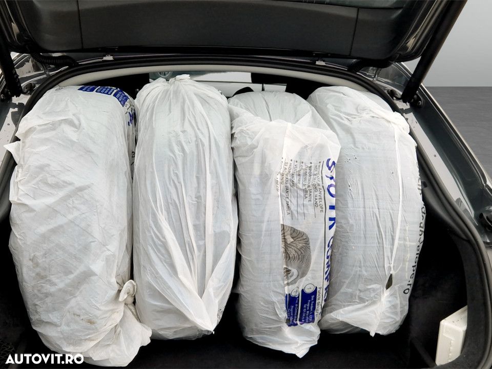 Audi Q3 2.0 40 TFSI S tronic quattro - 9