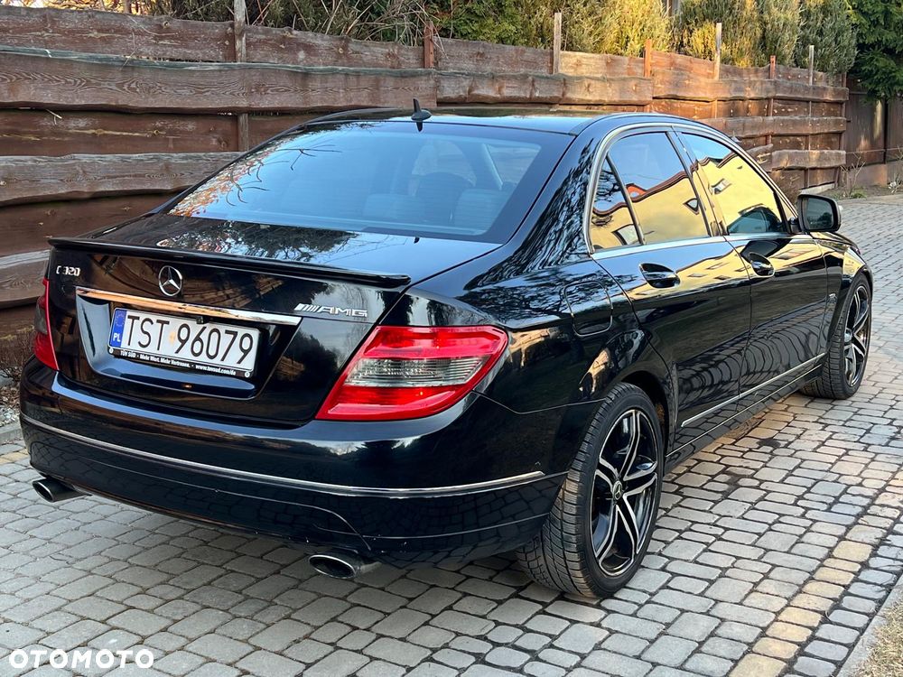 Mercedes-Benz Klasa C 320 CDI 7G-TRONIC Avantgarde Sport Edition - 8