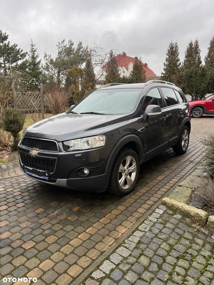 Chevrolet Captiva 2.2 D LS FWD - 4