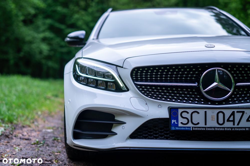 Mercedes-Benz C-Class 2020 photo 2