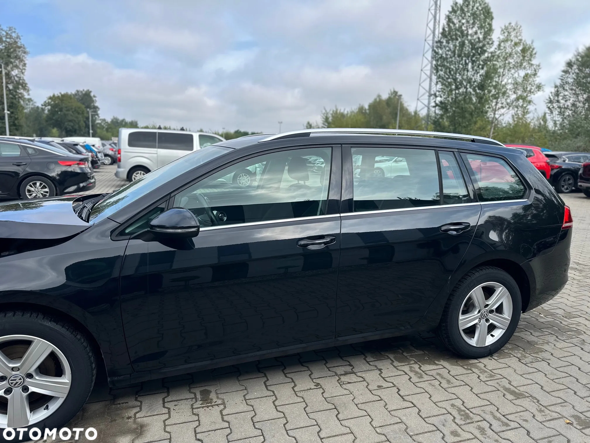 Volkswagen Golf - 5