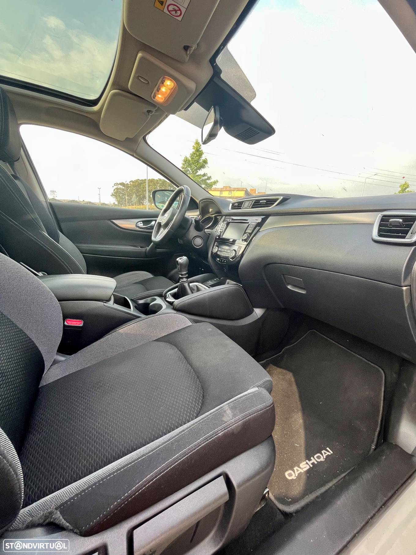 Nissan Qashqai 1.3 DIG-T N-Connecta - 9
