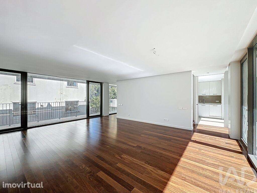 Casa / Villa T3 em Ramalde de 226,00 m2 - Grande imagem: 5/30