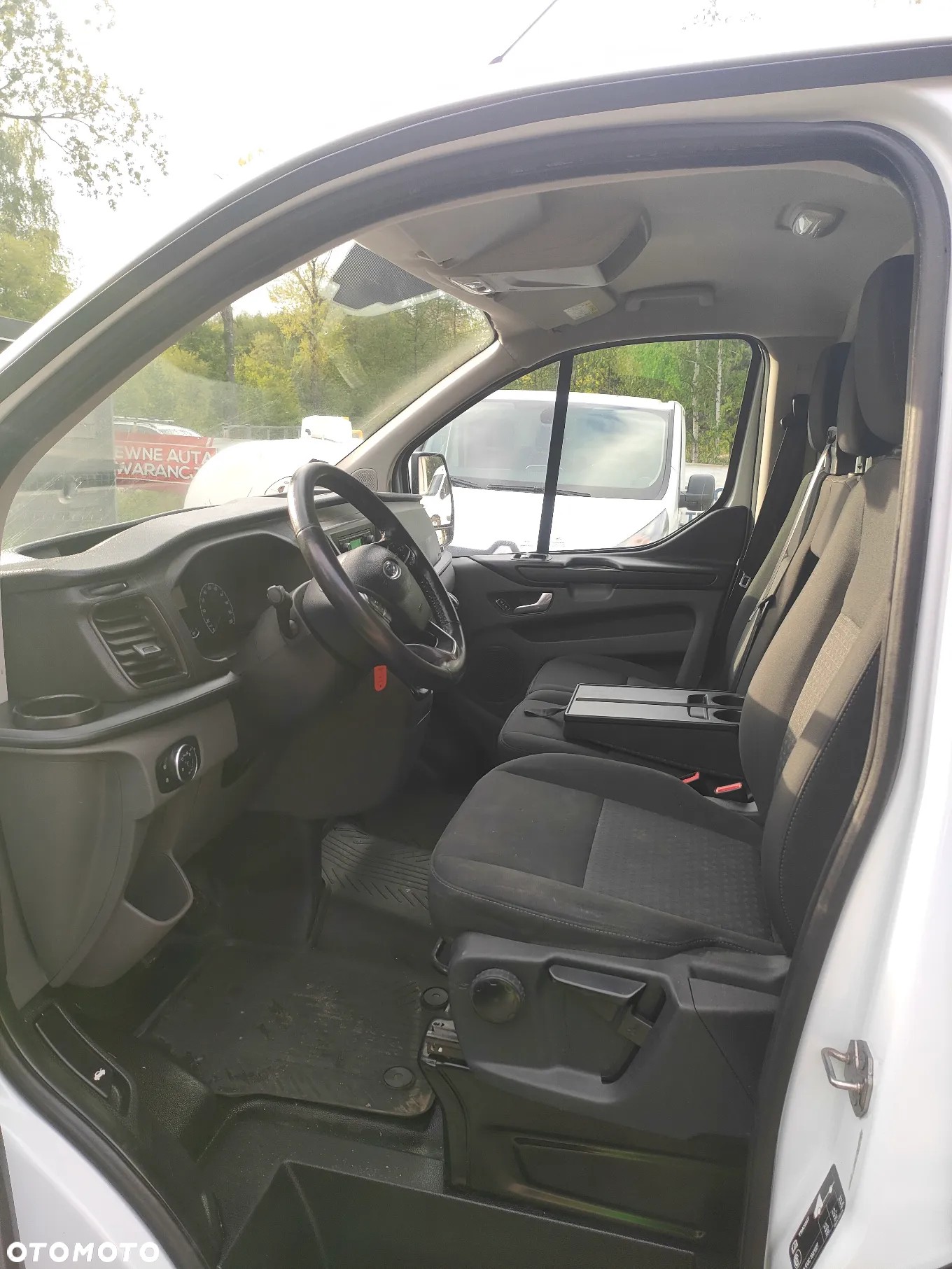 Ford TRANSIT CUSTOM 2019r 2,0 TDCI 130 KM L1H1 EURO 6  LEDY - 17
