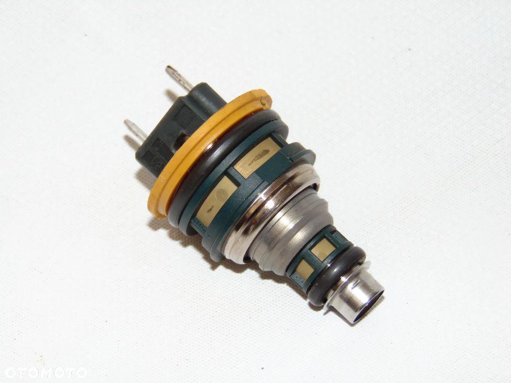 Wtrysk wtryskiwacz paliwa 0280150651 VW Passat B4 Golf 3 III 1.8 - 1