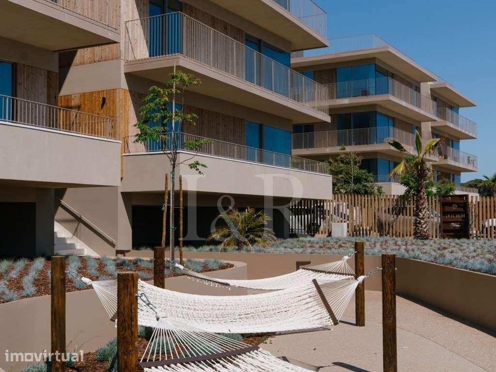 Apartamento T3 com terraço junto ao mar na Quarteira, Algarve - Grande imagem: 4/32