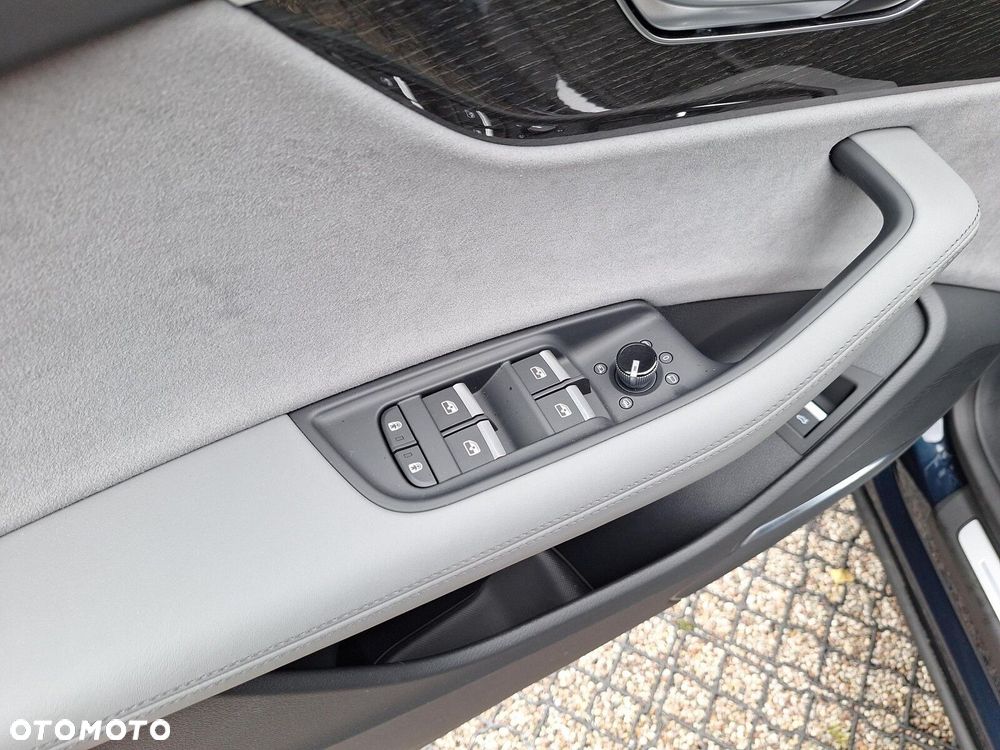 Audi SQ8 - 34