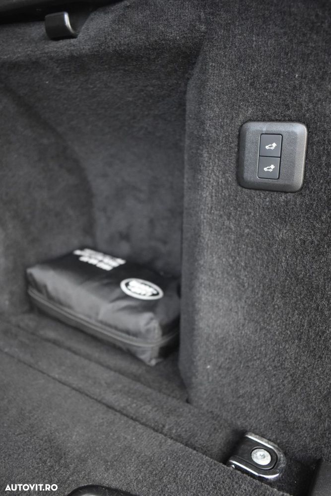 Land Rover Range Rover Sport 3.0 I SDV6 HSE Dynamic - 39