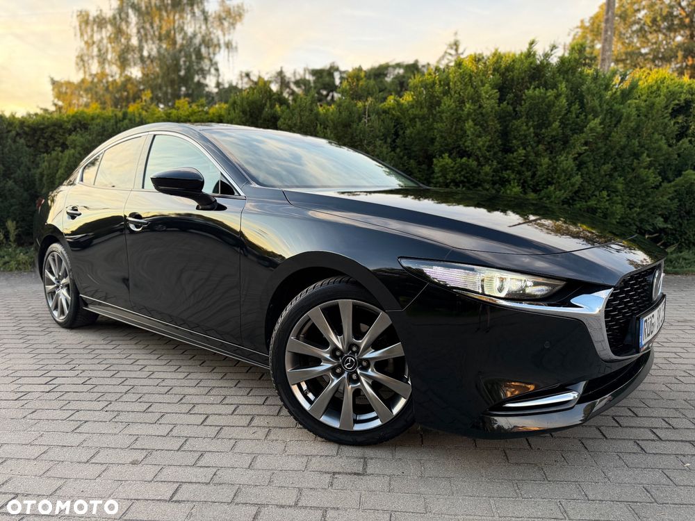 Mazda 3 2.0 mHEV Hikari - 18