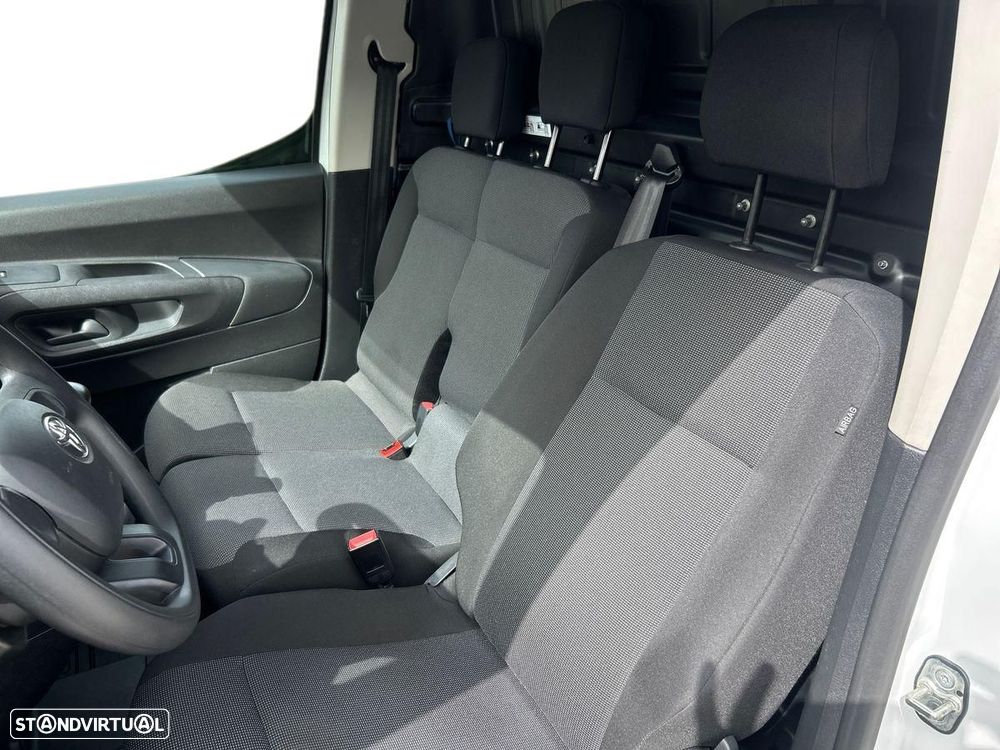 Toyota Proace - 11