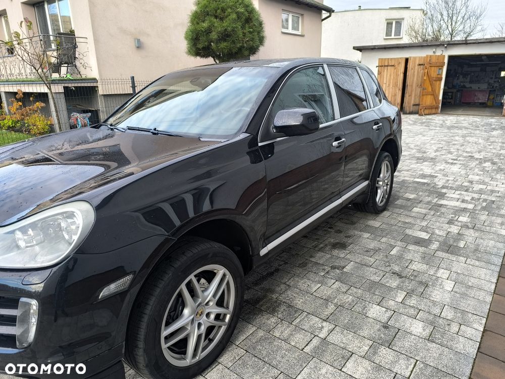 Porsche Cayenne - 3