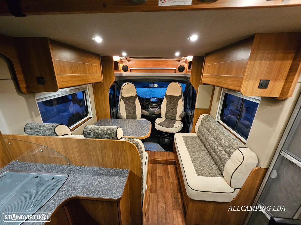 Dethleffs Globe4 LUXUS CHASSI AL-KO CAMA FRANCESA + BASCULANTE - 29