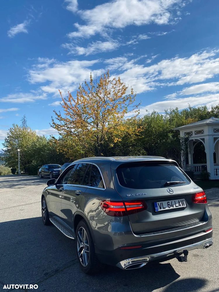 Mercedes-Benz GLC 250 d 4Matic 9G-TRONIC AMG Line - 2