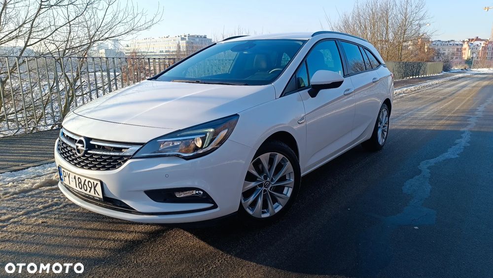 Opel Astra 1.4 Turbo Start/Stop Business - 10