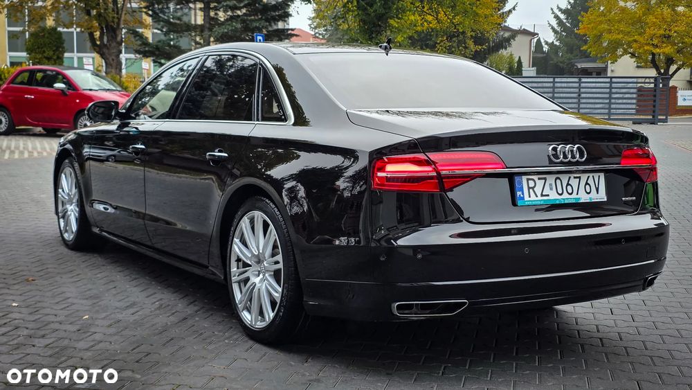 Audi A8 2016 photo 3