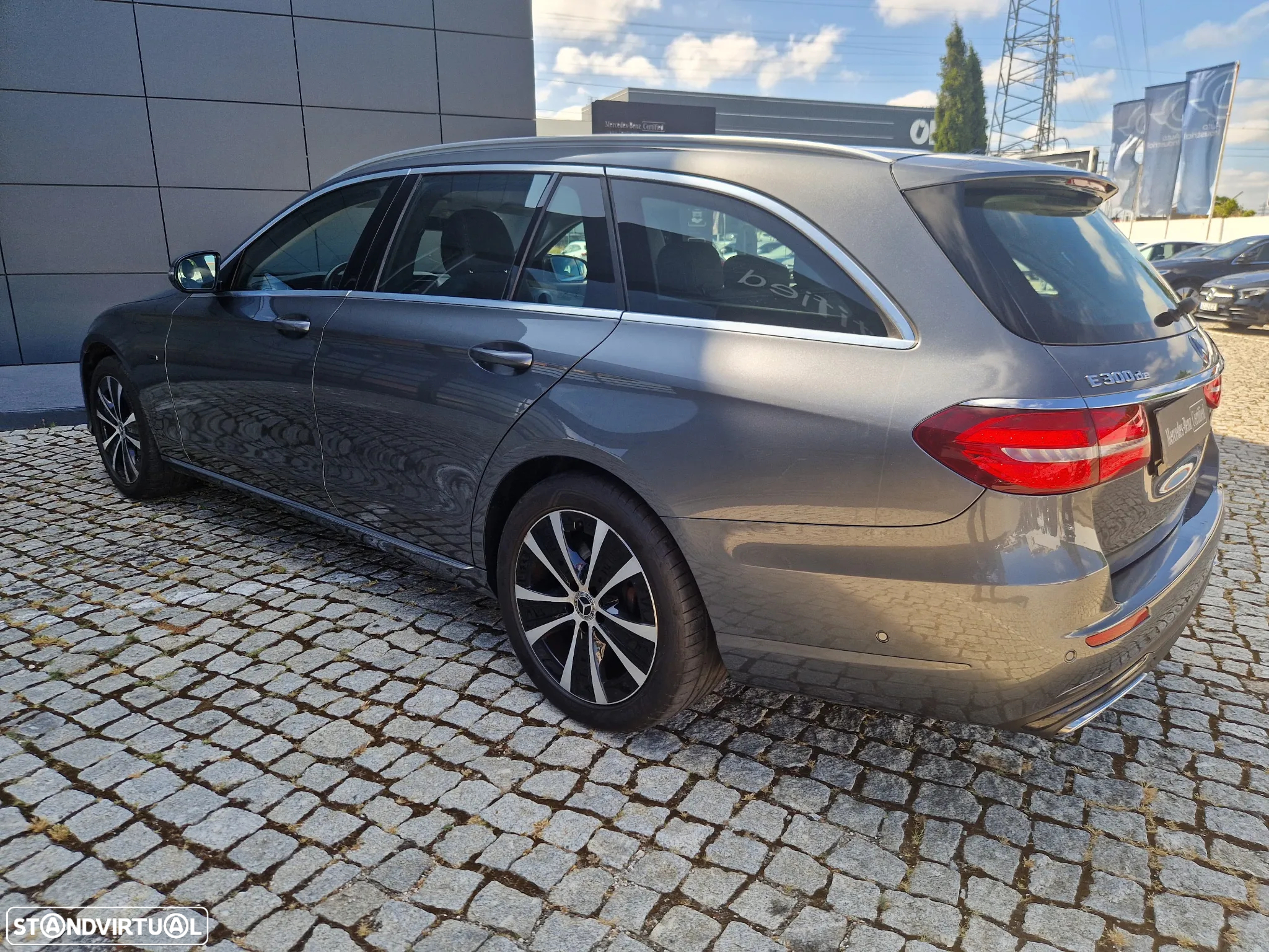 Mercedes-Benz E 300 de Avantgarde - 6