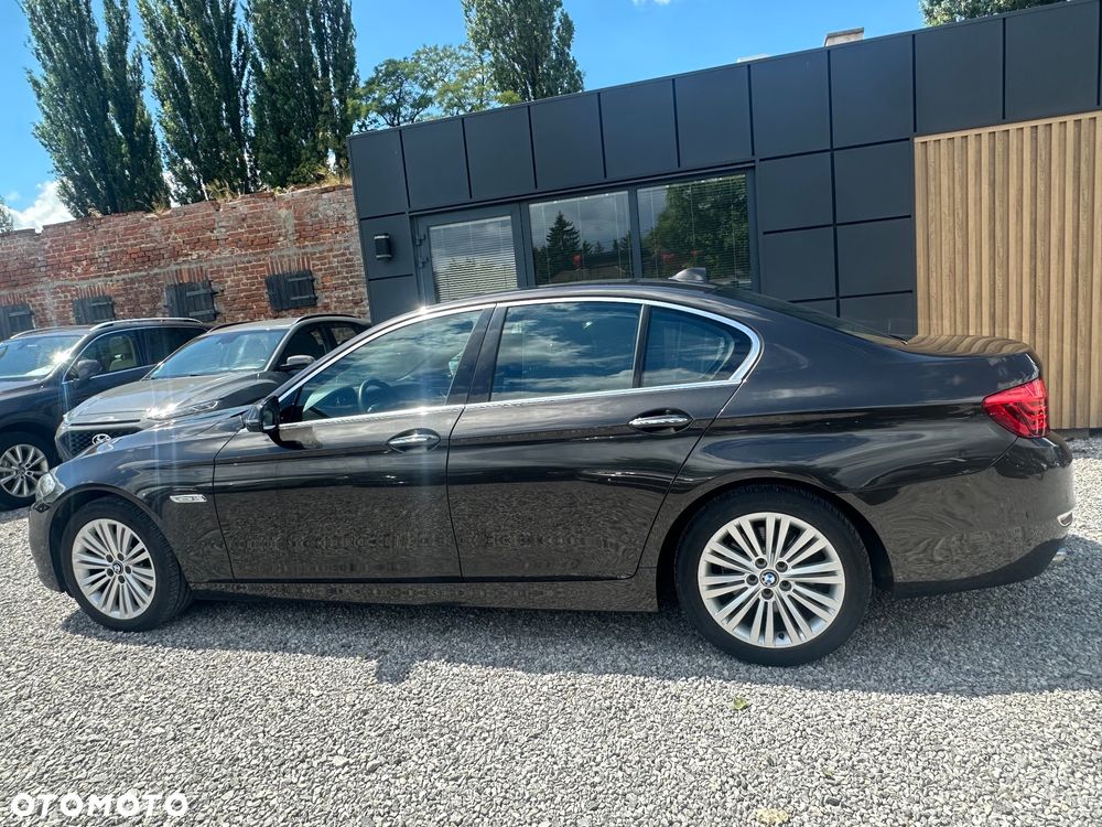 BMW Seria 5 520i Luxury Line - 7
