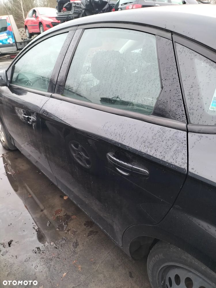 KOMPLETNY PRZÓD FORD MONDEO MK4 HATCHBACK  KOD LAK. BA7 - 14