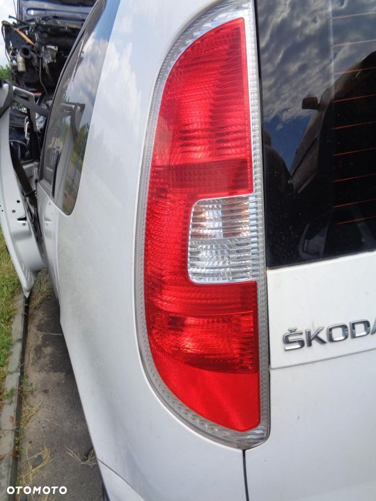 SKODA ROOMSTER 03 CZĘŚCI - LAMPA LEWA TYŁ - 1