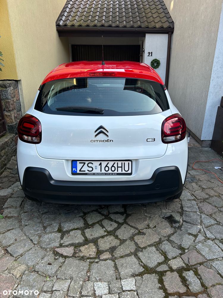 Citroën C3 1.2 PureTech Shine - 2