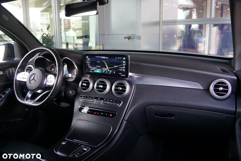 Mercedes-Benz GLC 400 d 4Matic 9G-TRONIC AMG Line - 32