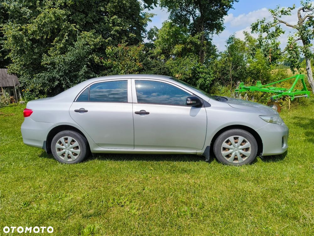 Toyota Corolla 1.6 Active - 5