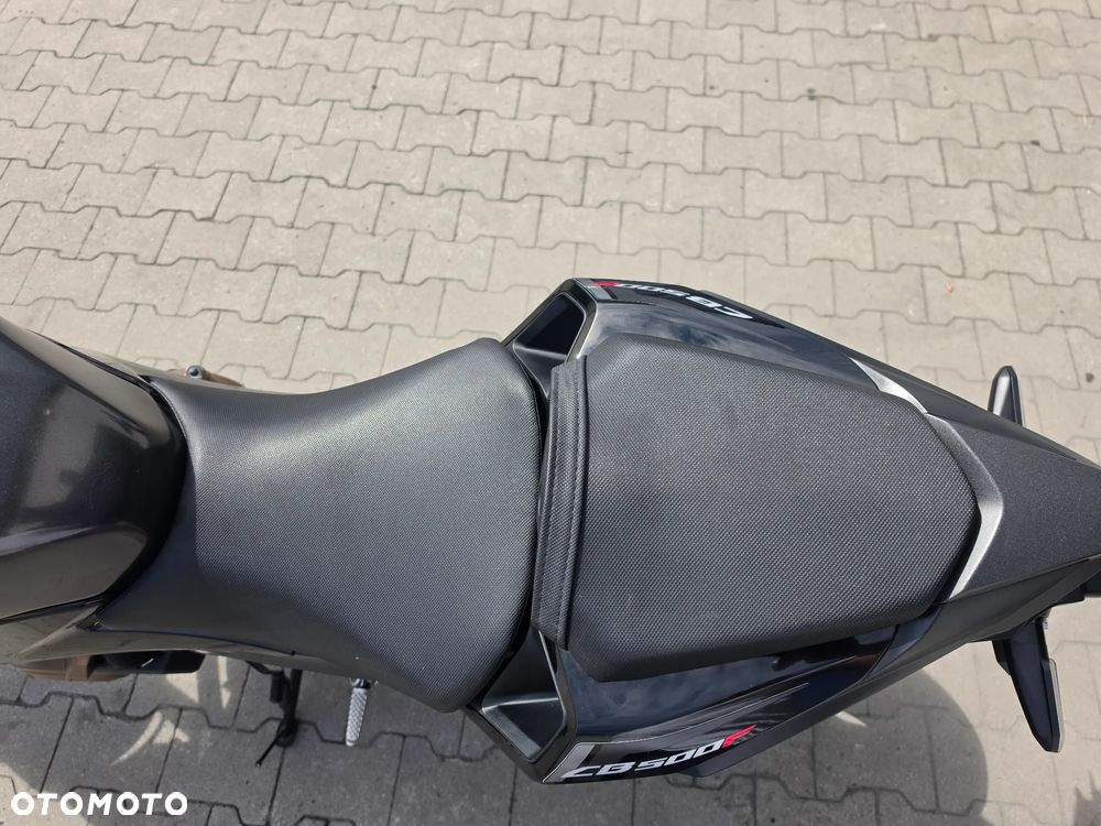 Honda CB - 31