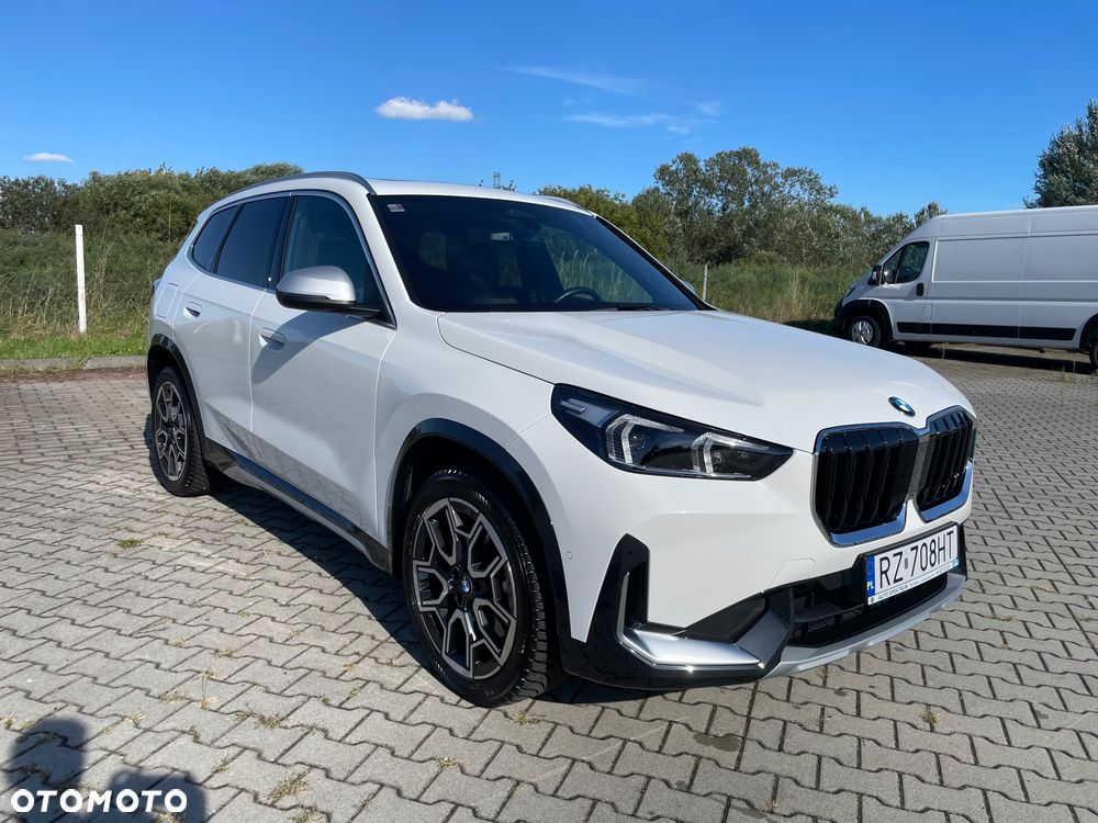 BMW X1 xDrive23i mHEV xLine - 3