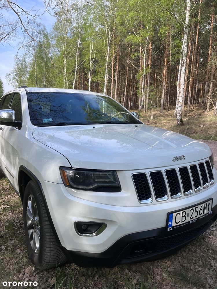 Jeep Grand Cherokee - 23