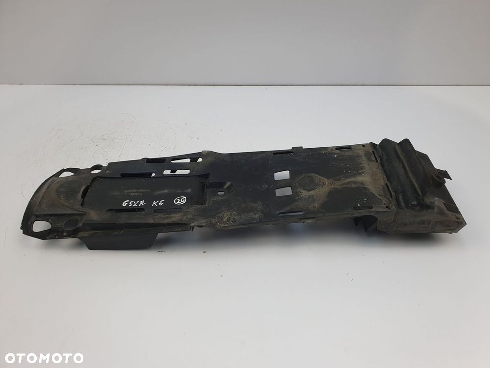 OSŁONA TYLNEGO ZADUPKA NADKOLE Suzuki GSX-R GSXR 1000 K5 K6 Wypełnienie - 6