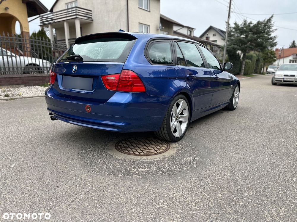 BMW Seria 3 318i Edition Exclusive - 13