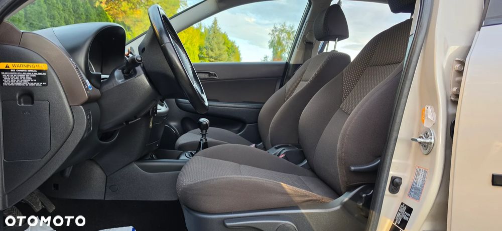 Hyundai i30 - 23