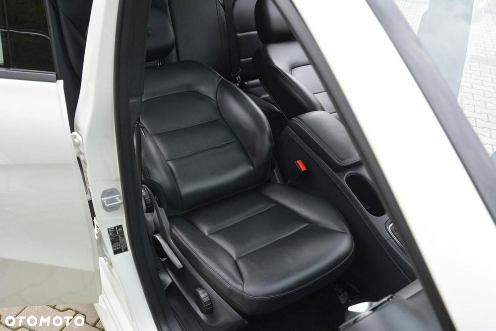 Mercedes-Benz Klasa B 180 Style - 18