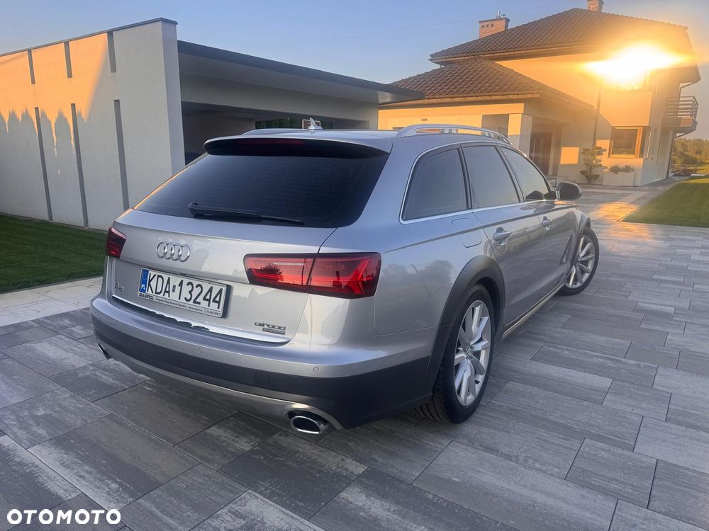 Audi A6 Allroad - 13