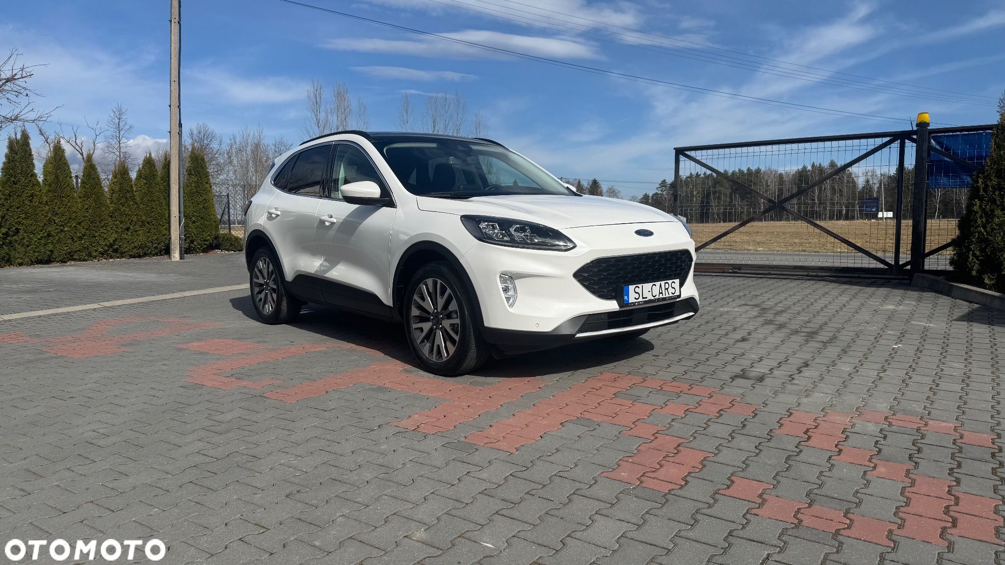 Ford Escape 2.0 EcoBoost AWD Titanium - 1