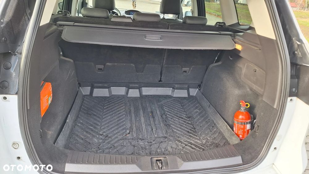 Ford Kuga 2.0 TDCi 4WD Titanium - 13