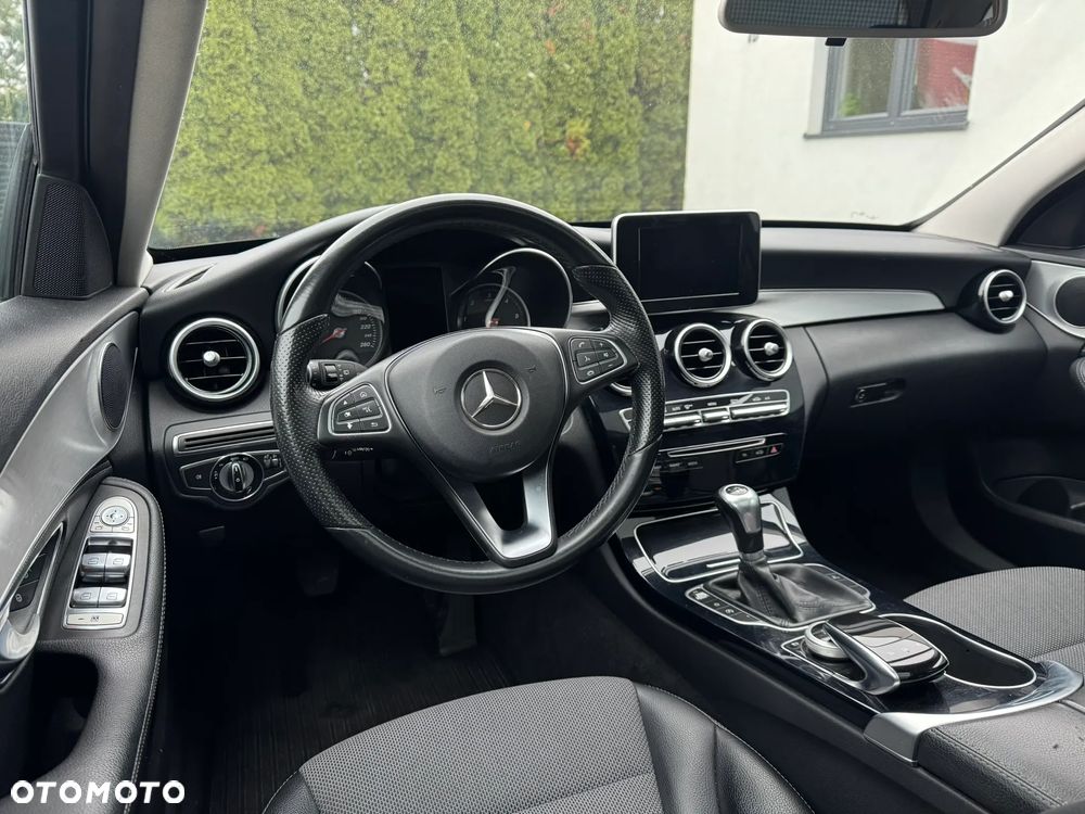 Mercedes-Benz Klasa C 180 (BlueTEC) d Avantgarde - 30