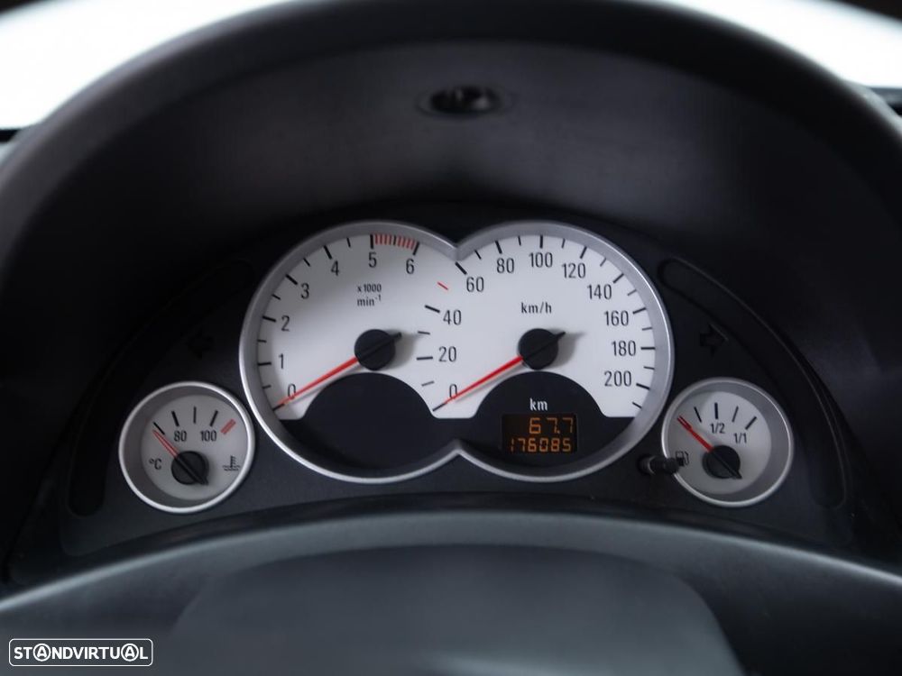 Opel Corsa - 16