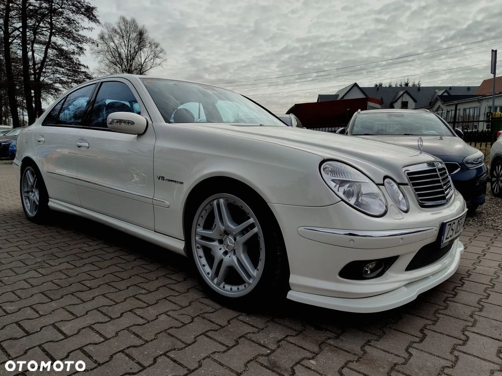 Mercedes-Benz Klasa E 55 AMG Automatik - 3