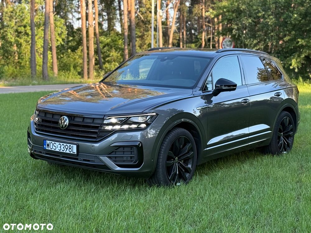 Volkswagen Touareg 3.0 V6 TDI 4Motion R-Line - 2