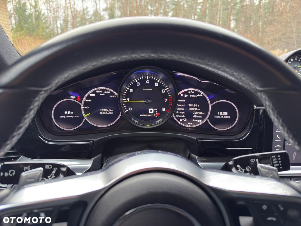 Porsche Panamera - 10