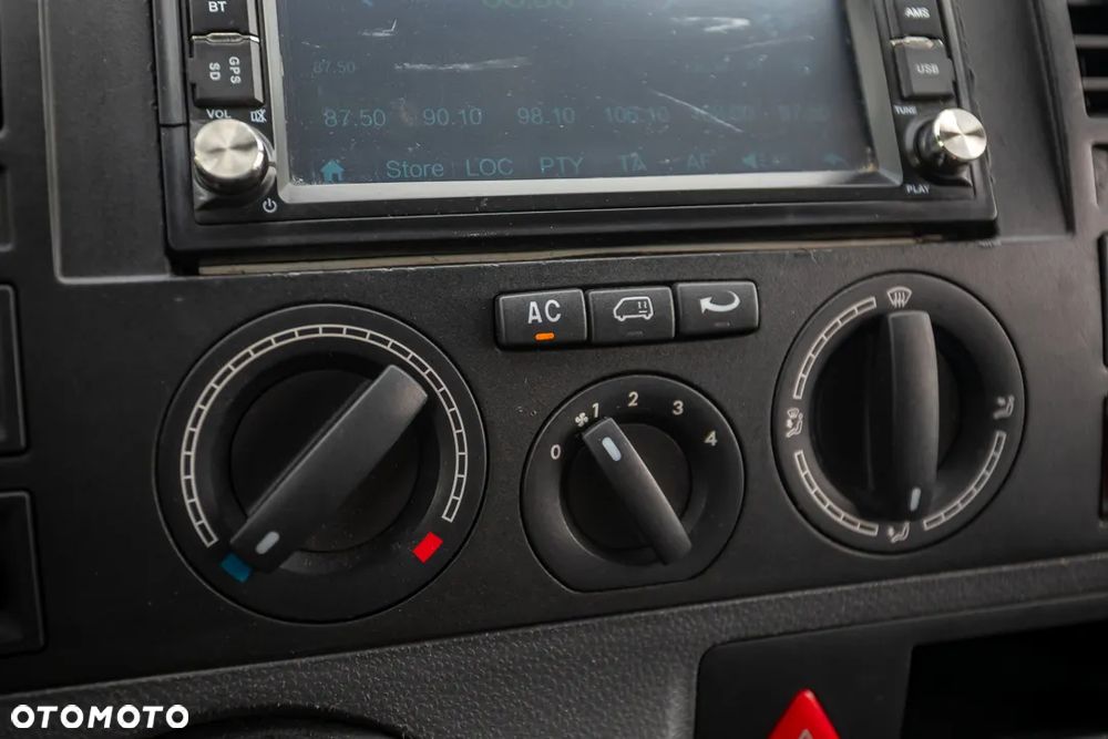 Volkswagen Caravelle L1 Comfortline Goldenline - 15