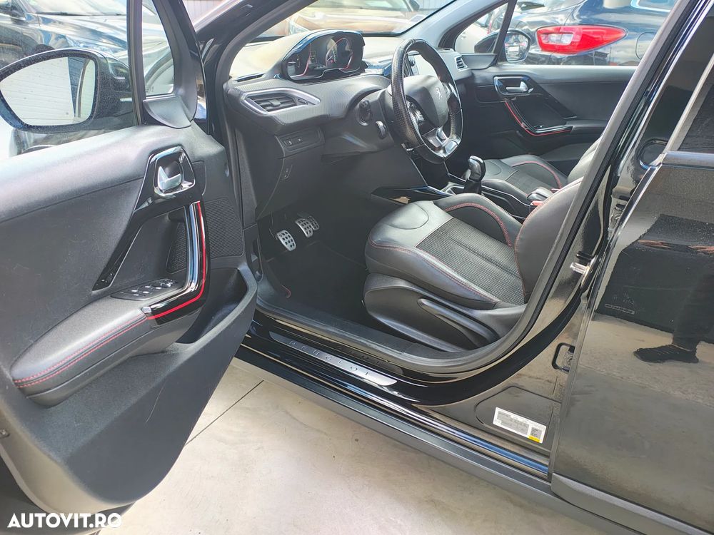 Peugeot 2008 PureTech 110 Stop&Start GT-Line Edition - 5